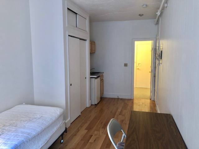 Apartment for rent at 248 Newbury St #11, Boston, MA 02116
