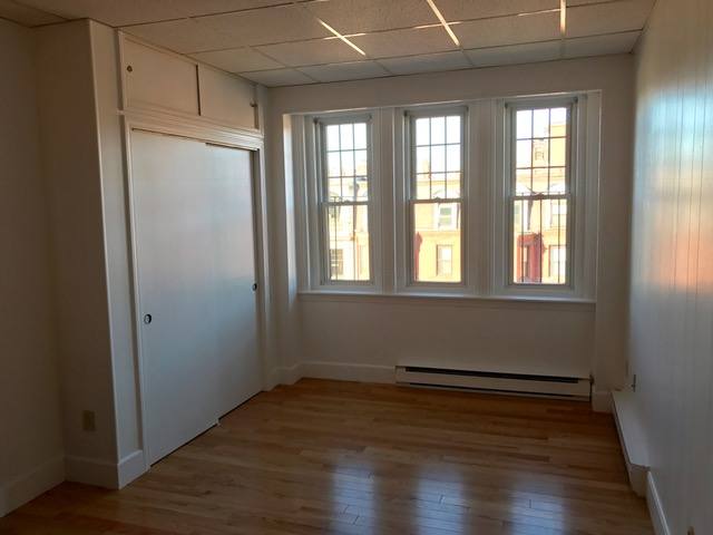 Apartment for rent at 272 Newbury St #15, Boston, MA 02116