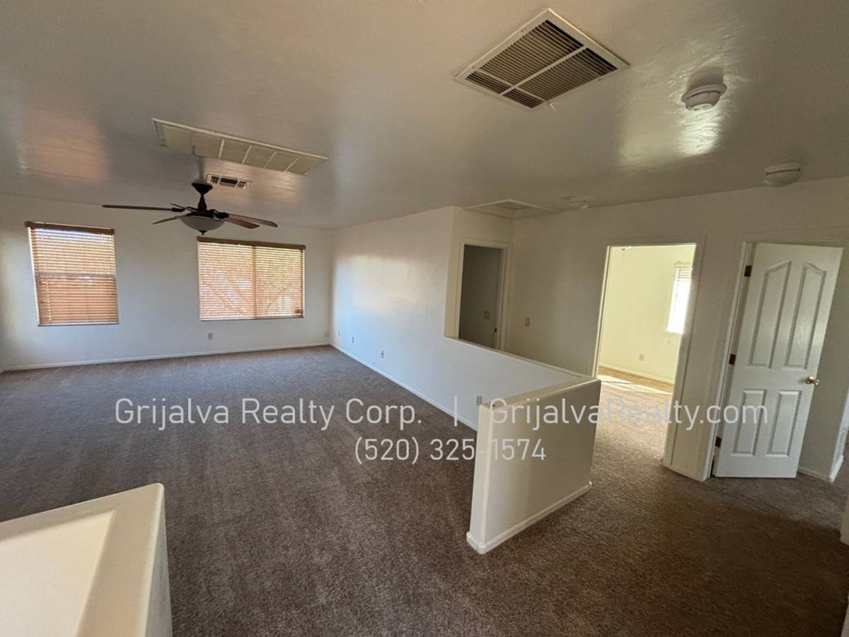 House for rent at 770 W Firehawk Dr, Green Valley, AZ 85614