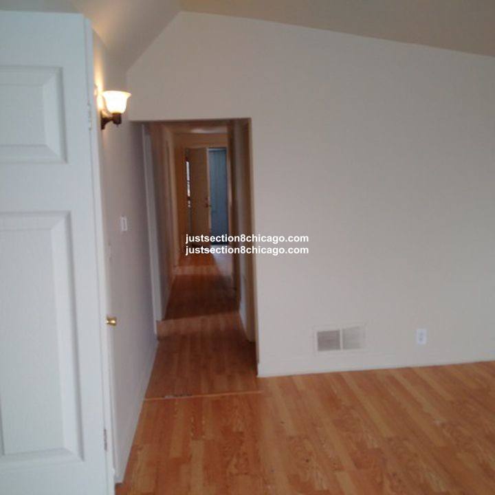 Apartment for rent at 5148 W Bloomingdale #2, Chicago, IL 60639