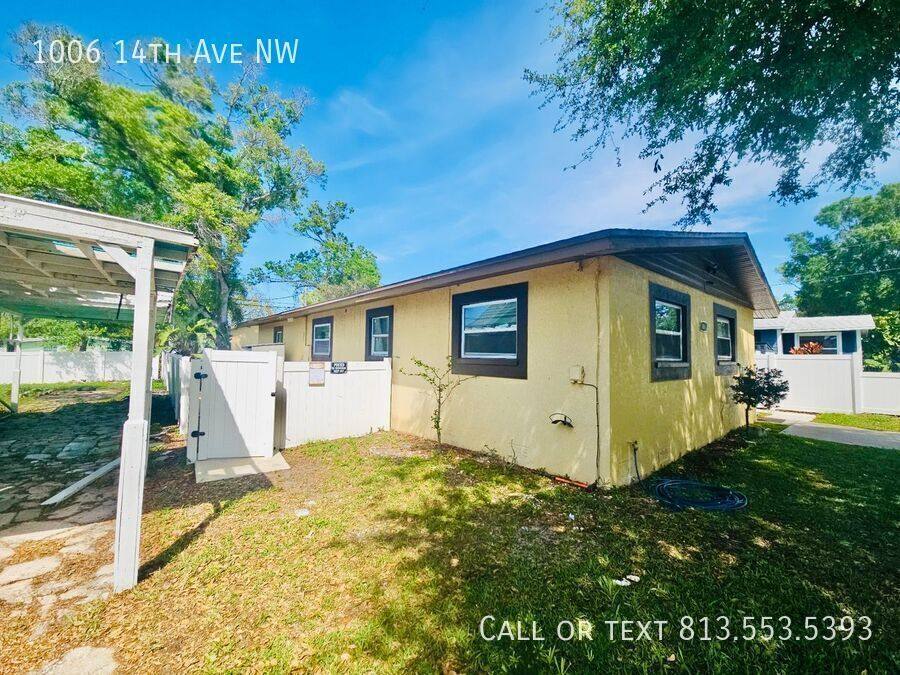 House for rent at 1006 14th Ave NW, Largo, FL 33770