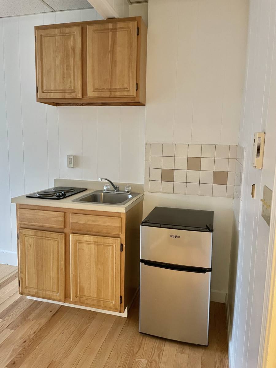 Apartment for rent at 272 Newbury St #14, Boston, MA 02116