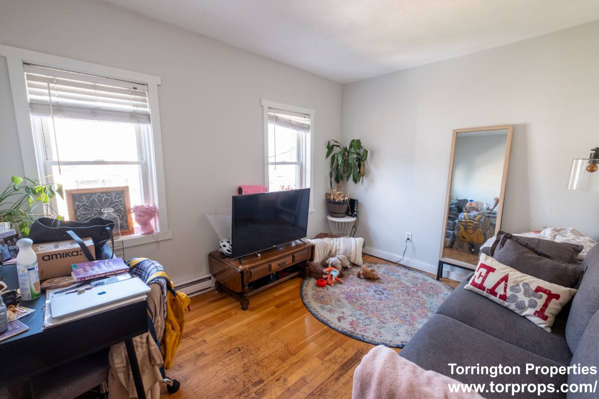 House for rent at 4 Schrepel Place #3, South Boston, MA 02127