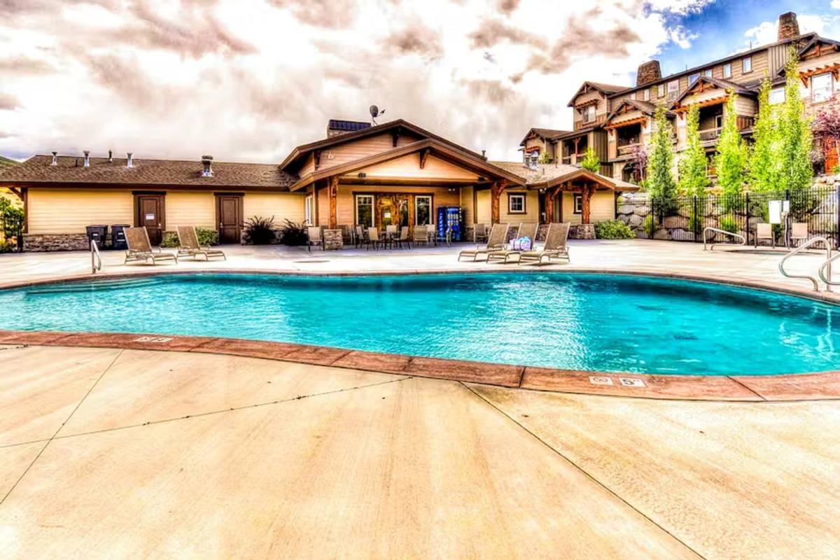 Townhouse for rent at 13616 Super G Lane, Kamas, UT 84036