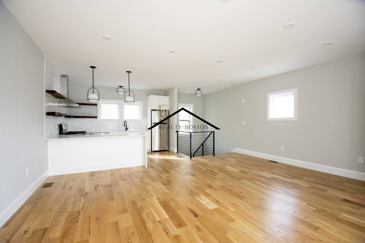 Apartment for rent at 348 Chelsea #3, East Boston, MA 02128