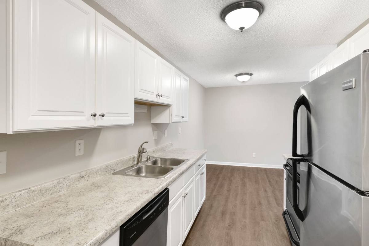 Apartment for rent at 16516 Franklin Trail SE, Prior Lake, MN 55372