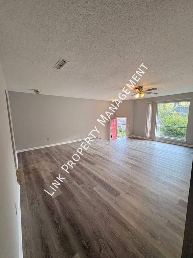 Apartment for rent at 3403 3405 Gail Dr, Chattanooga, TN 37412
