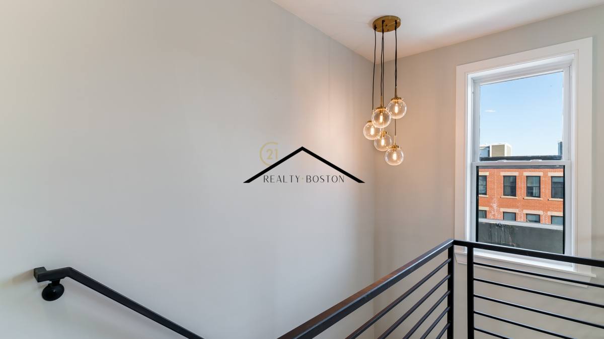 Apartment for rent at 40 Chelsea St #5, East Boston, MA 02128