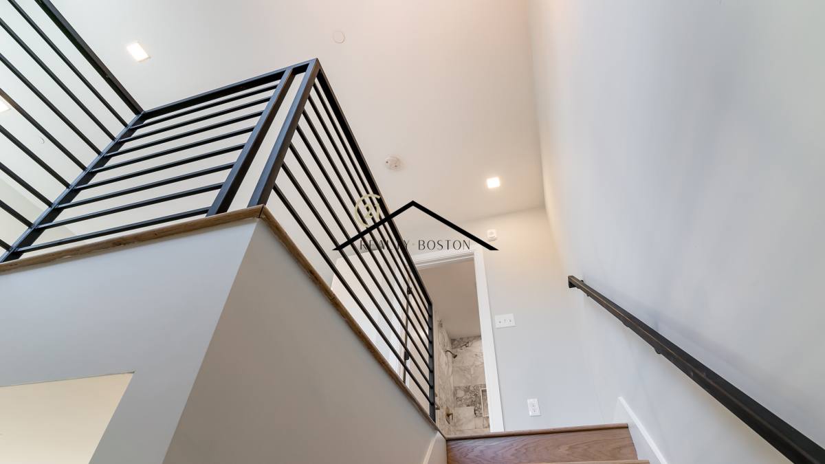 Apartment for rent at 40 Chelsea St #5, East Boston, MA 02128