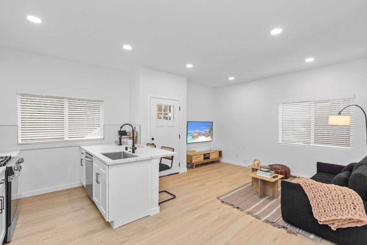 House for rent at 6916 Eberhart St, San Diego, CA 92115