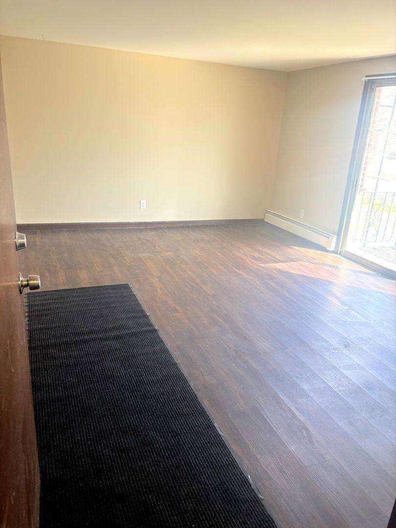 Apartment for rent at 364 Robert Dr, North Tonawanda, NY 14120
