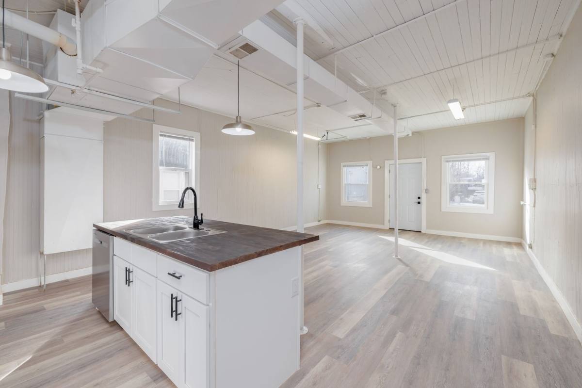 Apartment for rent at 315 W Division St, Fond Du Lac, WI 54935