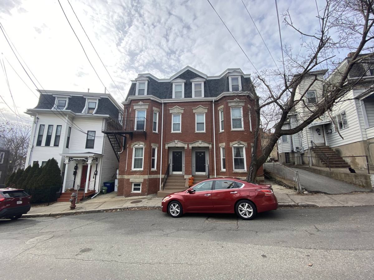 Apartment for rent at 26 Pinckney St #4, Somerville, MA 02145