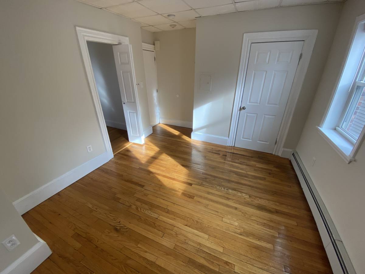 Apartment for rent at 26 Pinckney St #4, Somerville, MA 02145