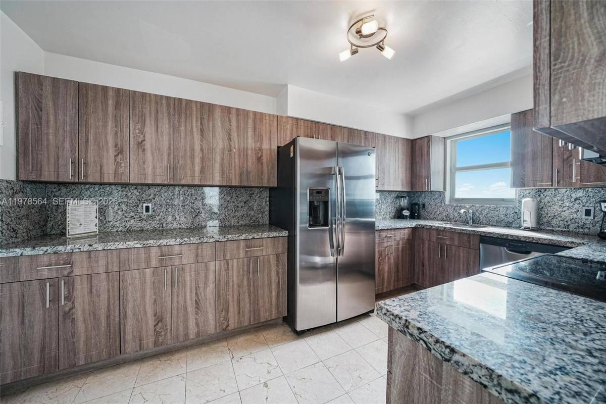 House for rent at 5101 Collins Ave, Miami Beach, FL 33140