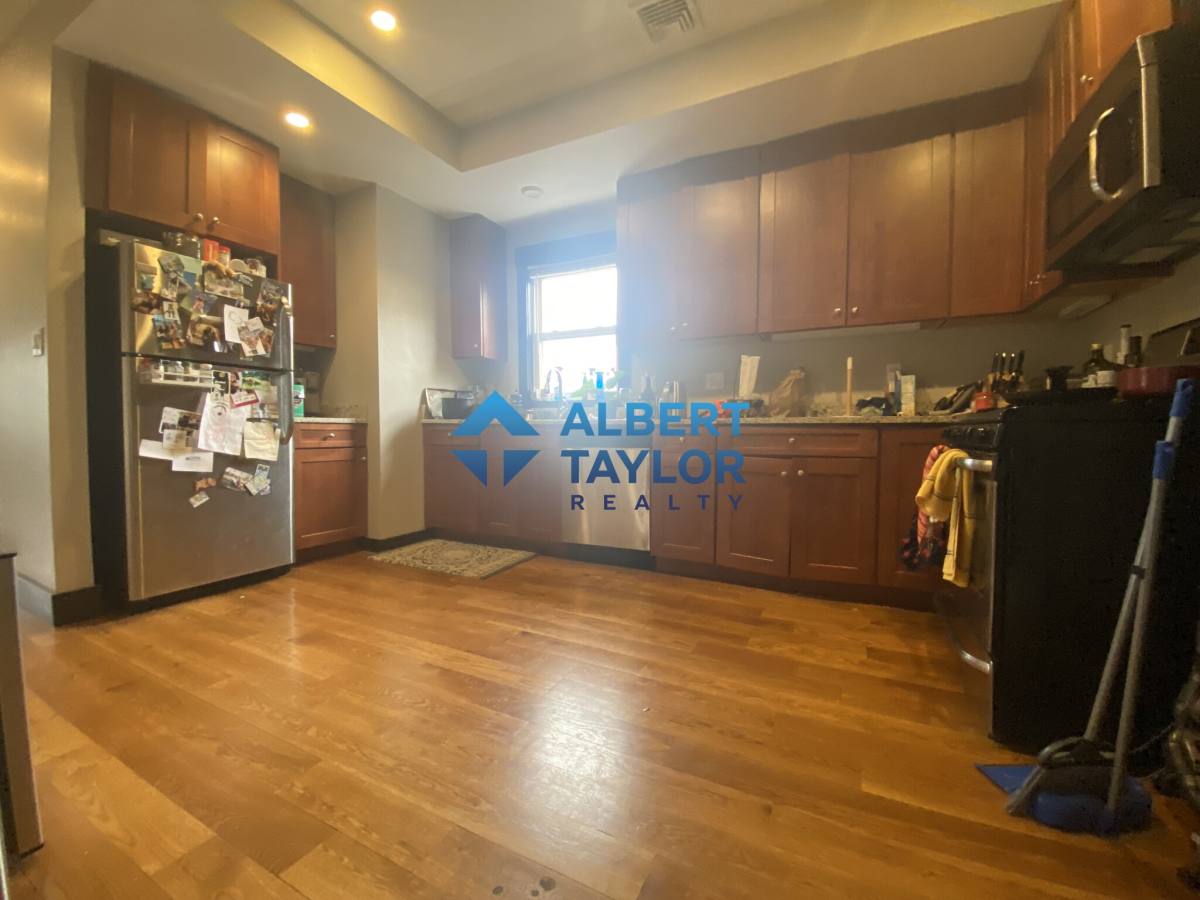 Apartment for rent at 46 Creighton St #3, Jamaica Plain, MA 02130