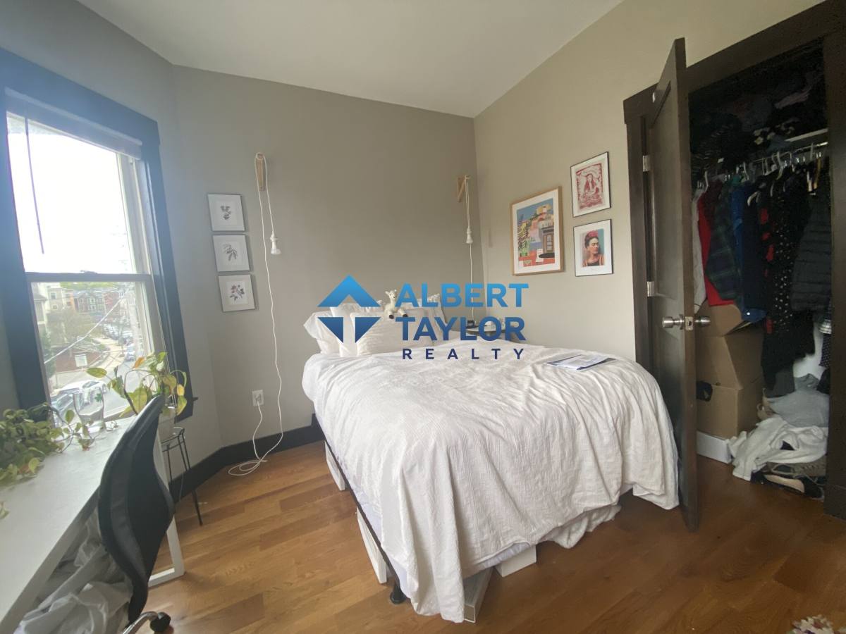 Apartment for rent at 46 Creighton St #3, Jamaica Plain, MA 02130