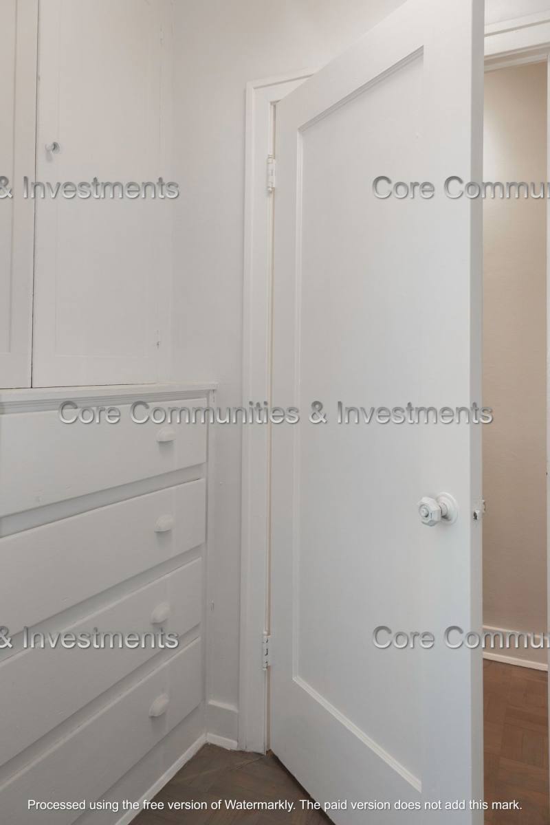 Apartment for rent at 35 F St, Salt Lake City, UT 84103