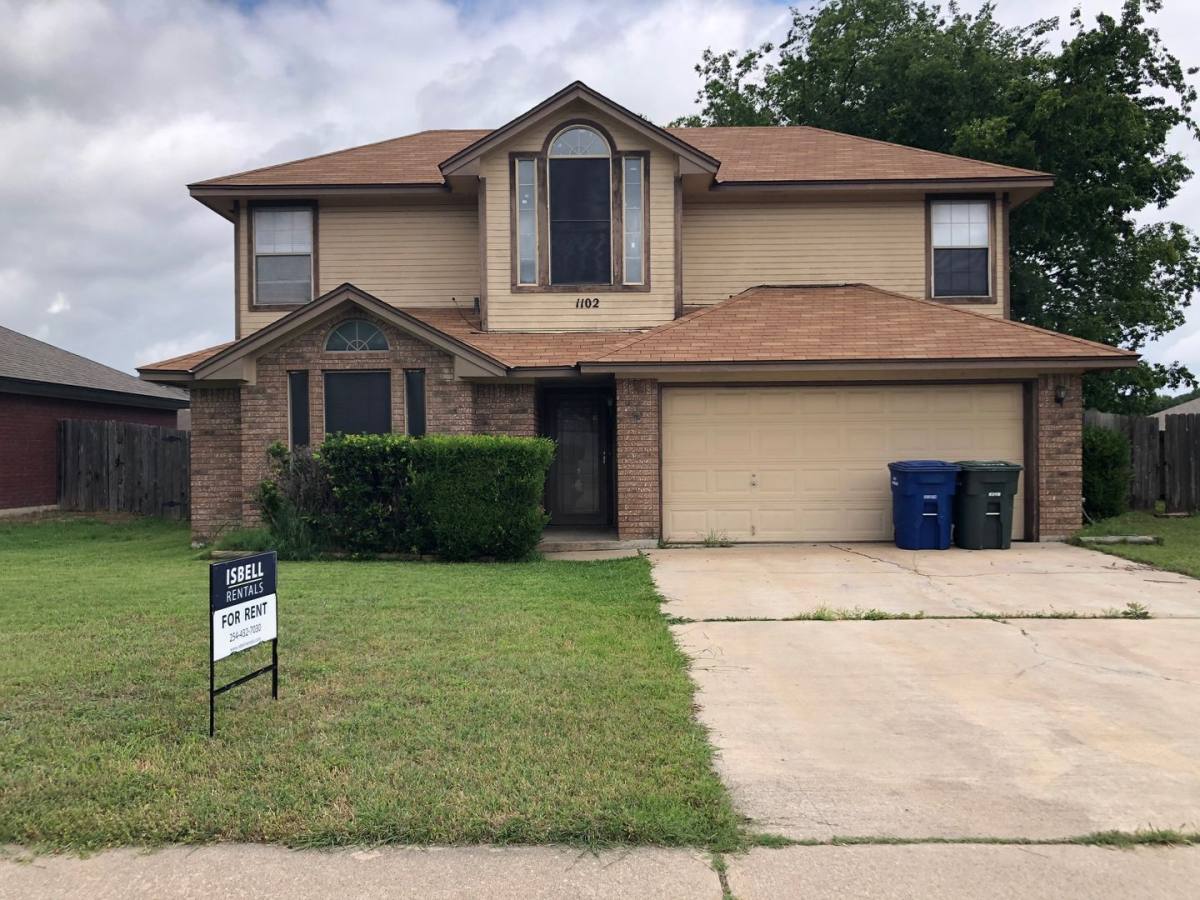 House for rent at 1102 Creek St, Copperas Cove, TX 76522