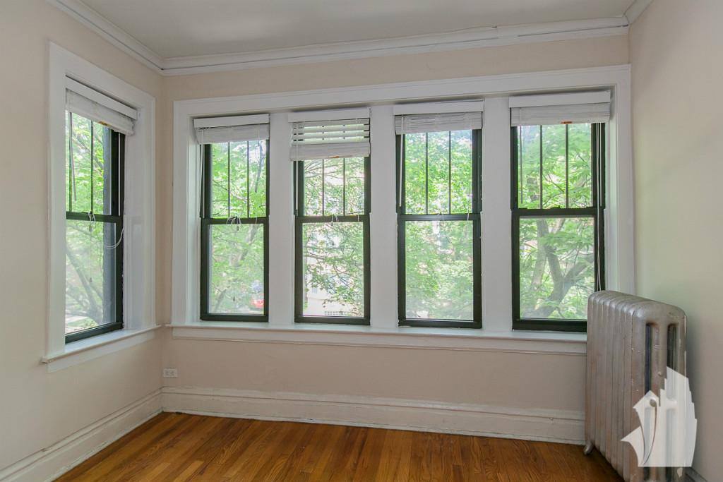 Apartment for rent at 2177 W Giddings St #3, Chicago, IL 60625