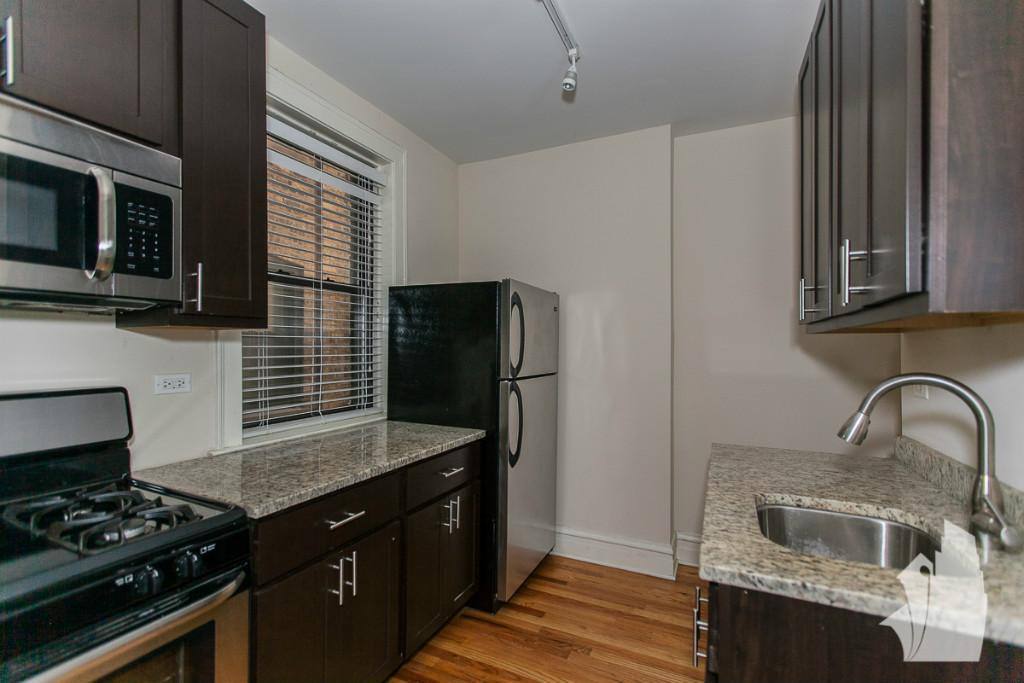 Apartment for rent at 2177 W Giddings St #3, Chicago, IL 60625