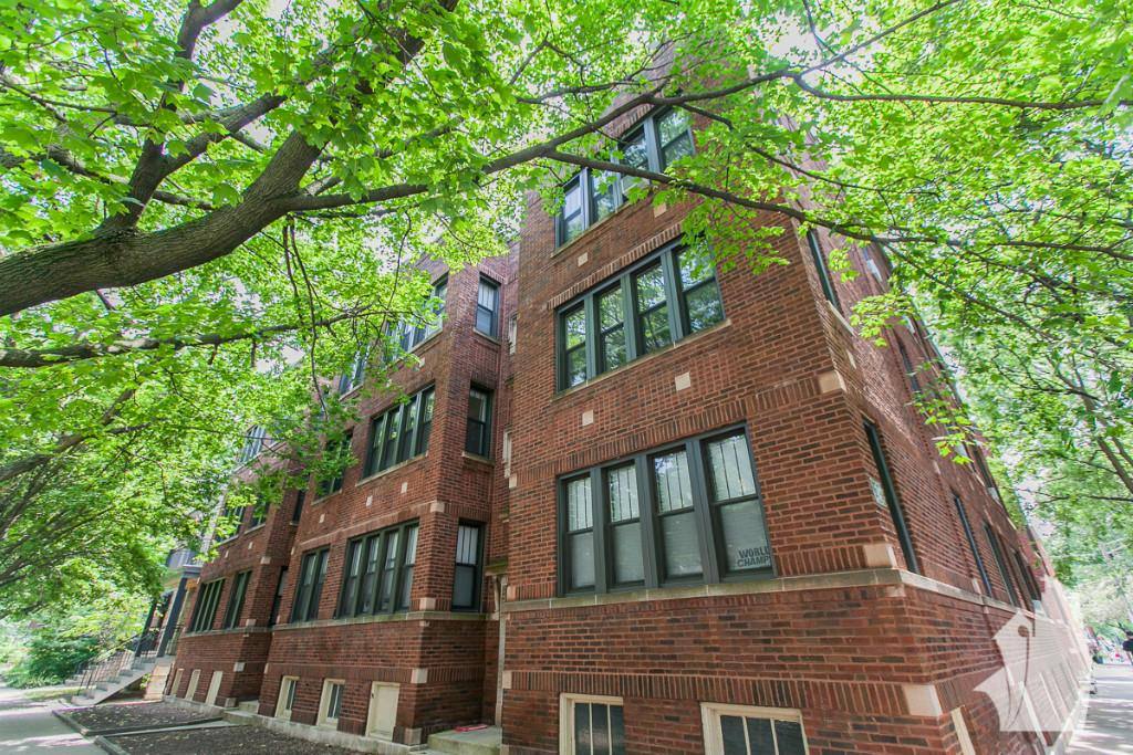 Apartment for rent at 2177 W Giddings St #3, Chicago, IL 60625
