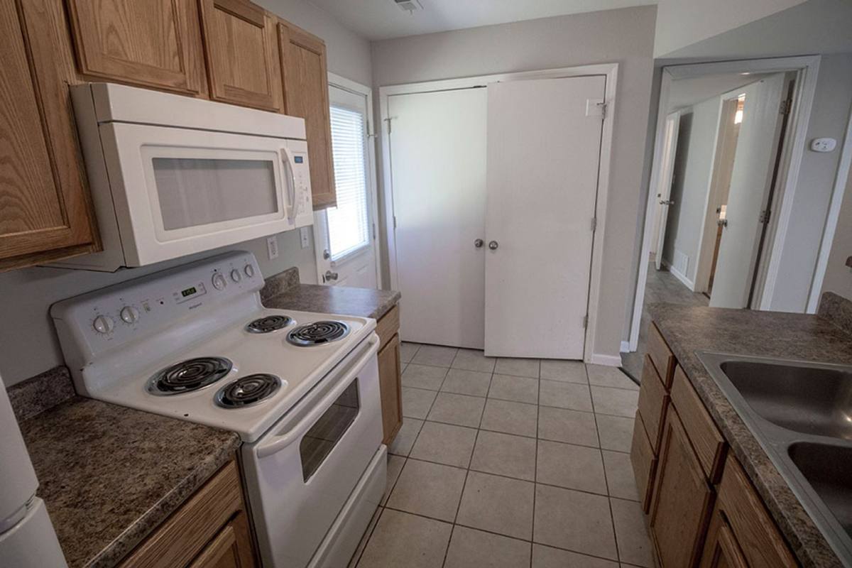 House for rent at 1405 Greensboro Dr, Columbia, MO 65202