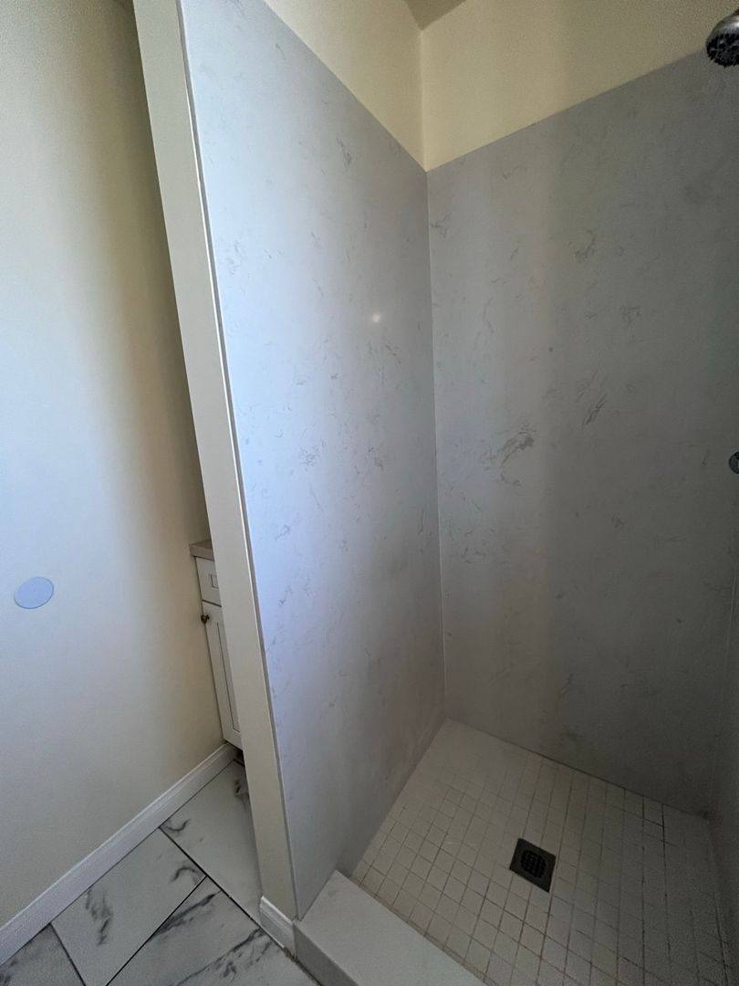 Apartment for rent at 710 Bradshawe Ave, Los Angeles, CA 90022