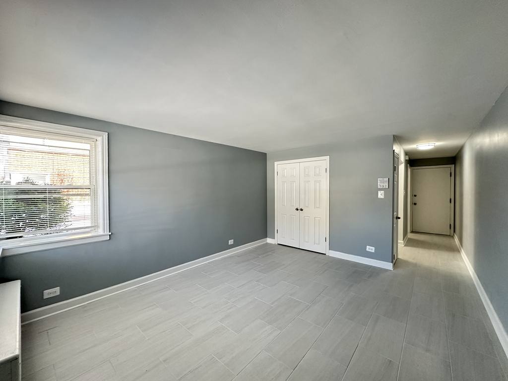 Apartment for rent at 6715 California #DNG, Chicago, IL 60645