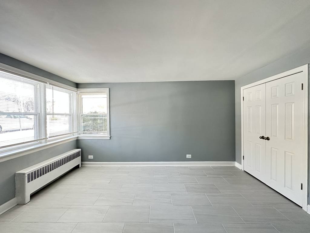 Apartment for rent at 6715 California #DNG, Chicago, IL 60645