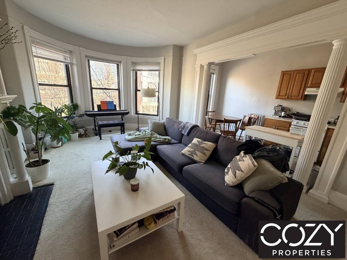 Apartment for rent at 29 Longwood Ave #3, Brookline, MA 02446