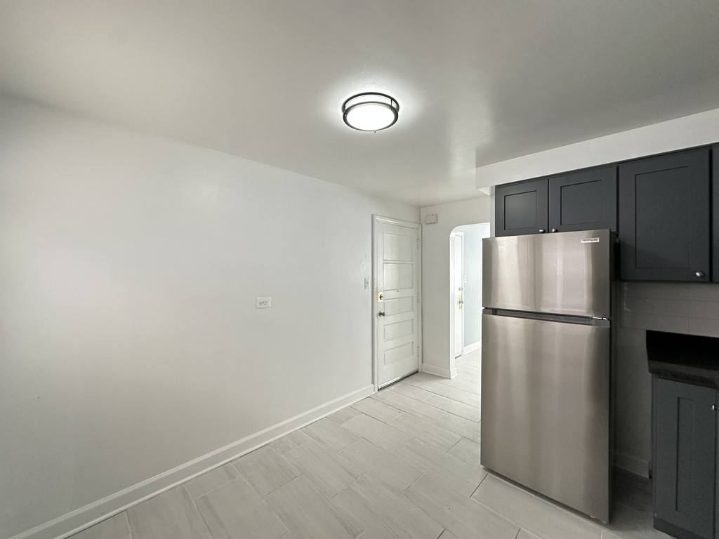 Apartment for rent at 6719 California #PWG, Chicago, IL 60645