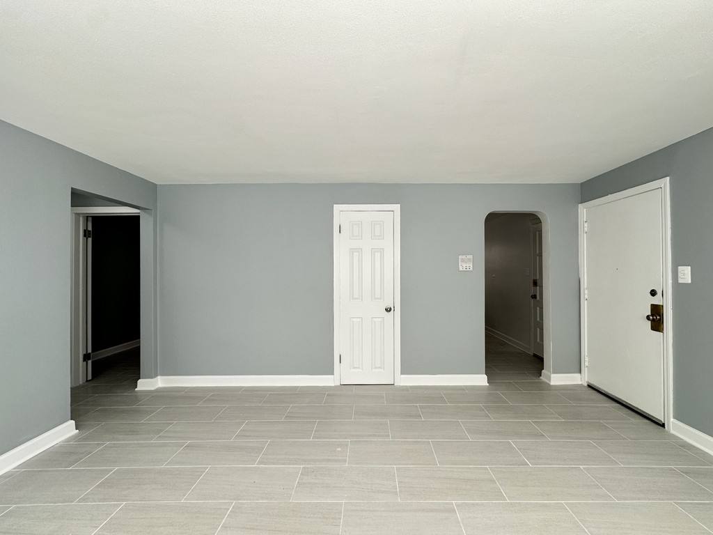 Apartment for rent at 6719 California #PWG, Chicago, IL 60645