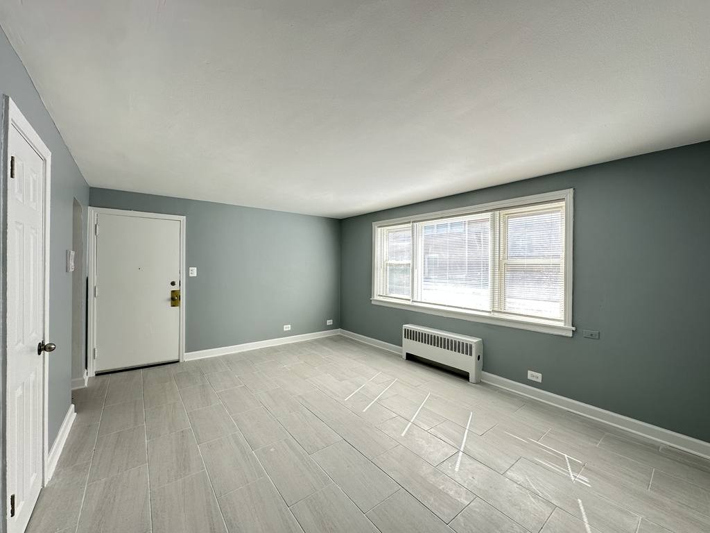 Apartment for rent at 6721 California #DWG, Chicago, IL 60645