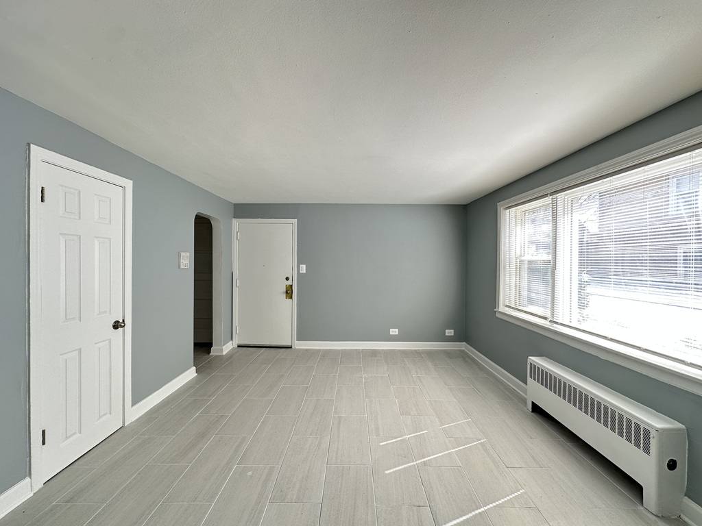 Apartment for rent at 6721 California #DWG, Chicago, IL 60645