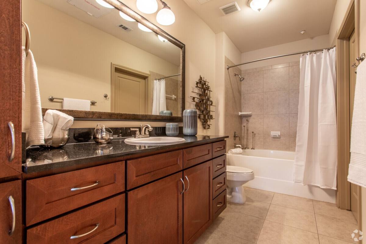 Apartment for rent at 6363 San Felipe St #FSF2, Houston, TX 77057