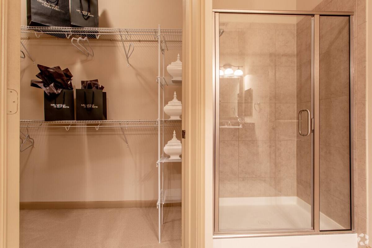 Apartment for rent at 6363 San Felipe St #FSF2, Houston, TX 77057