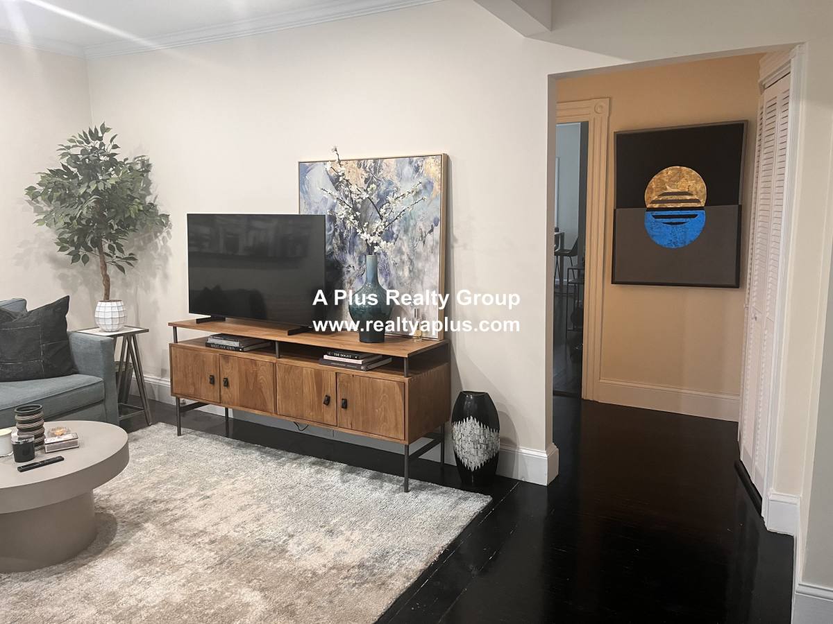 Apartment for rent at 840 S St #1, Roslindale, MA 02131