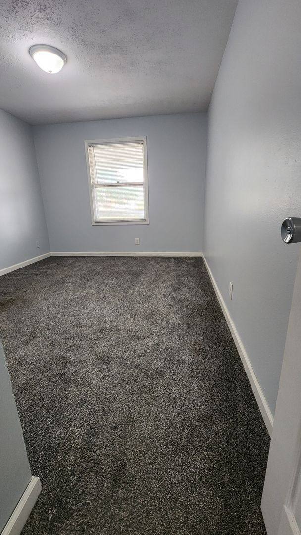 Apartment for rent at 1641-1651 34th St SE, Cedar Rapids, IA 52403