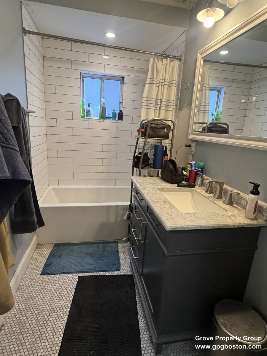 Apartment for rent at 26 Roseclair #1, Dorchester, MA 02125