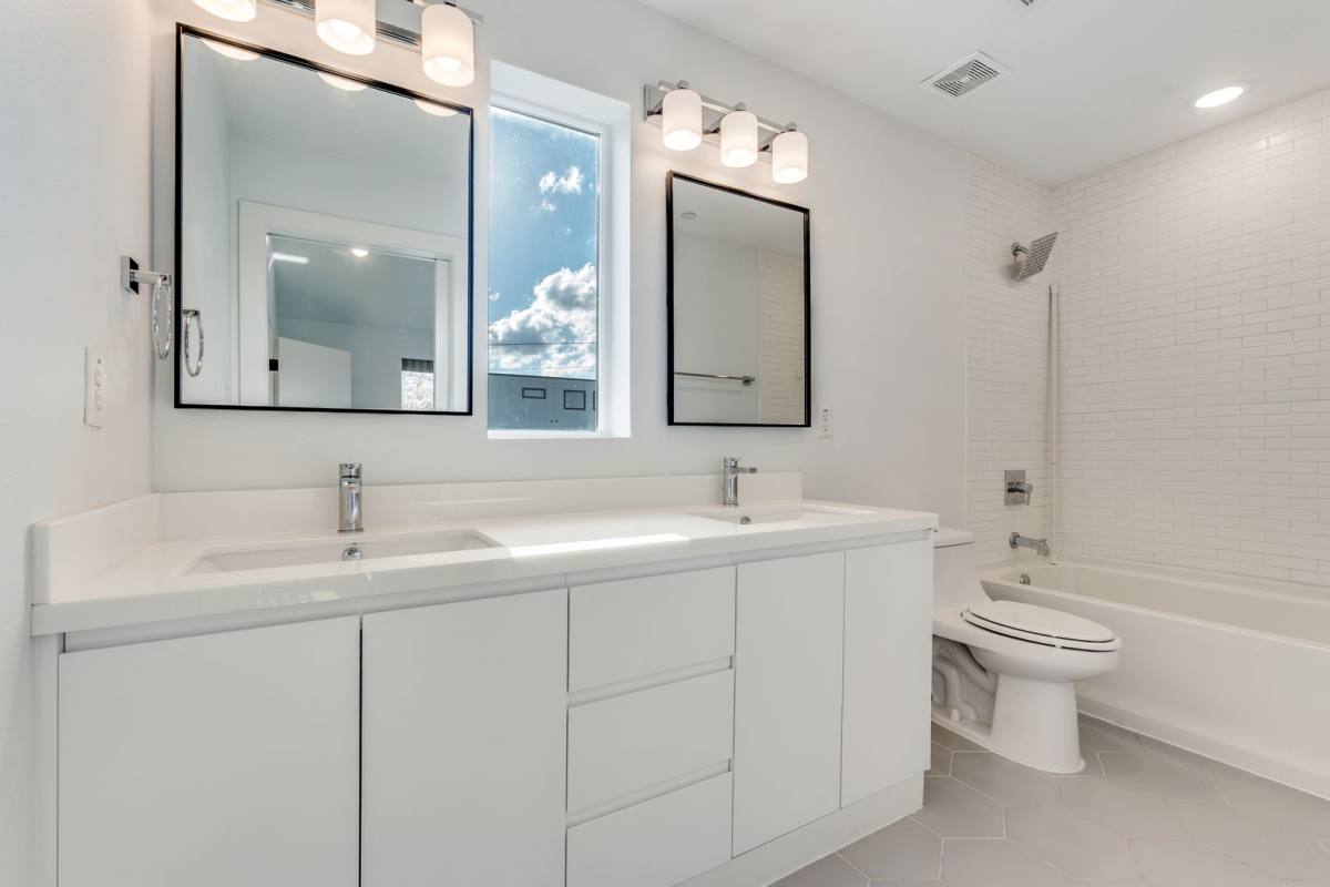 Condo for rent at 1505 N Garrett, Dallas, TX 75206