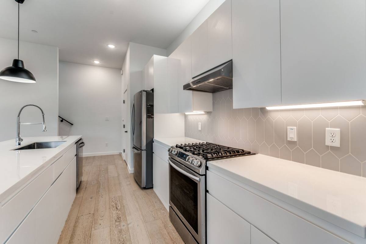 Condo for rent at 1505 N Garrett, Dallas, TX 75206