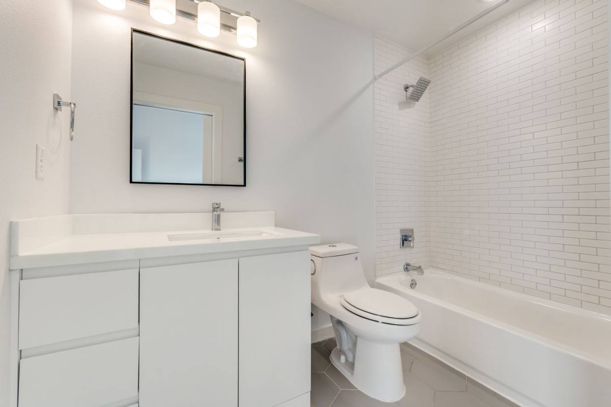 Condo for rent at 1505 N Garrett, Dallas, TX 75206