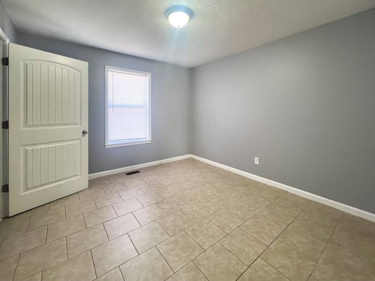 Apartment for rent at 25-145 Shirley Lane, Hartsville, TN 37074