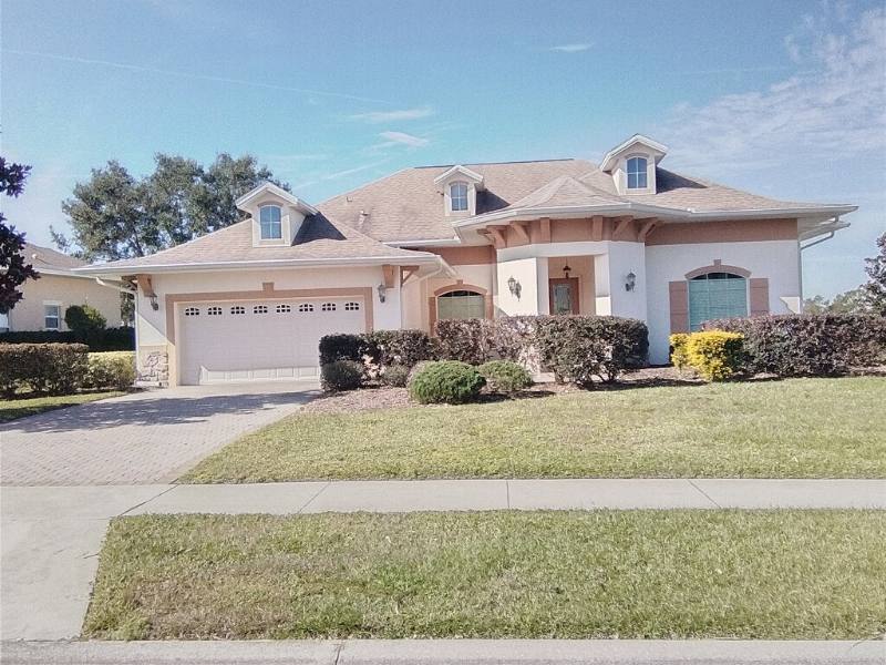 House for rent at 38641 Lakeview Walk, Lady Lake, FL 32159