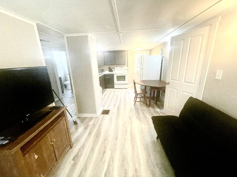 Apartment for rent at 1021 Keokuk St #UP, Hamilton, IL 62341
