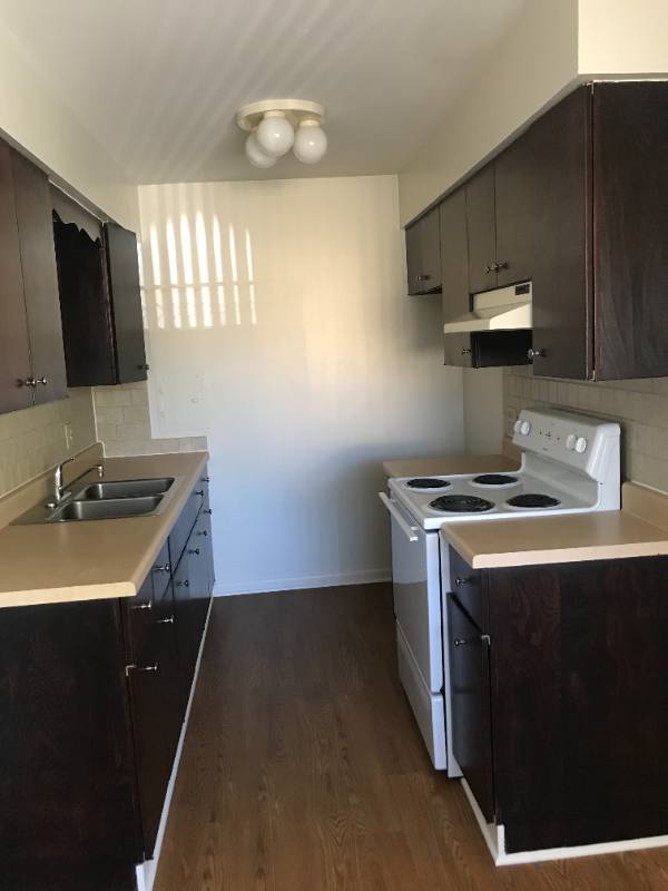 Apartment for rent at 3060 Kathe Lane, Waukegan, IL 60085