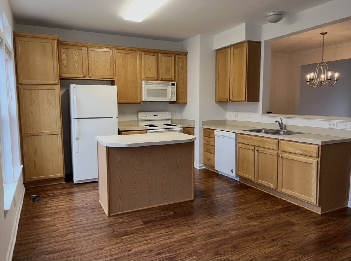 Townhouse for rent at 2347 Abington Dr, Charlottesville, VA 22901