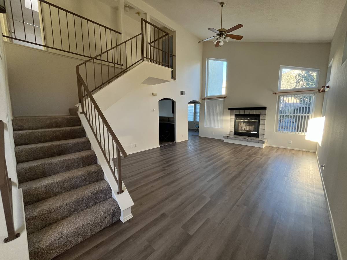 Townhouse for rent at 5204 Edwards Dr NE, Albuquerque, NM 87111