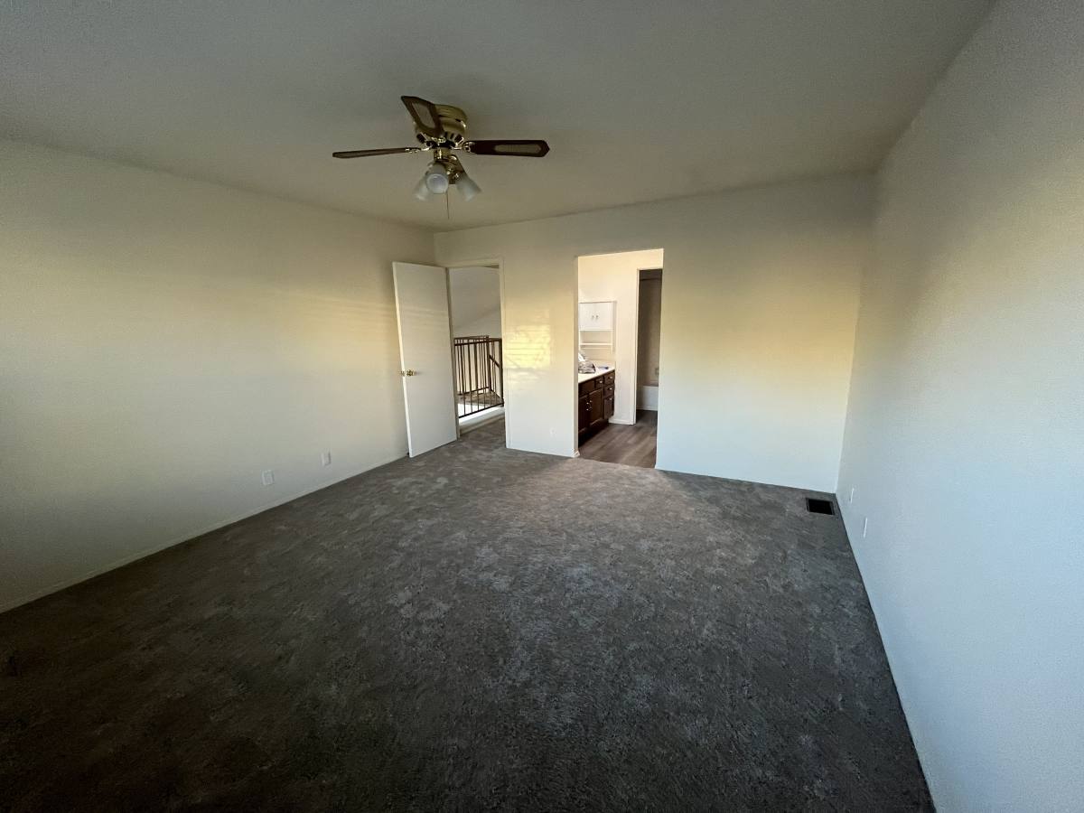 Townhouse for rent at 5204 Edwards Dr NE, Albuquerque, NM 87111